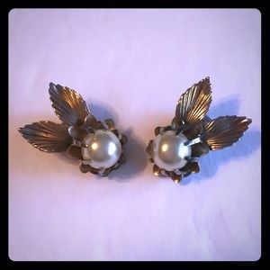 Pearl Leaf Earrings